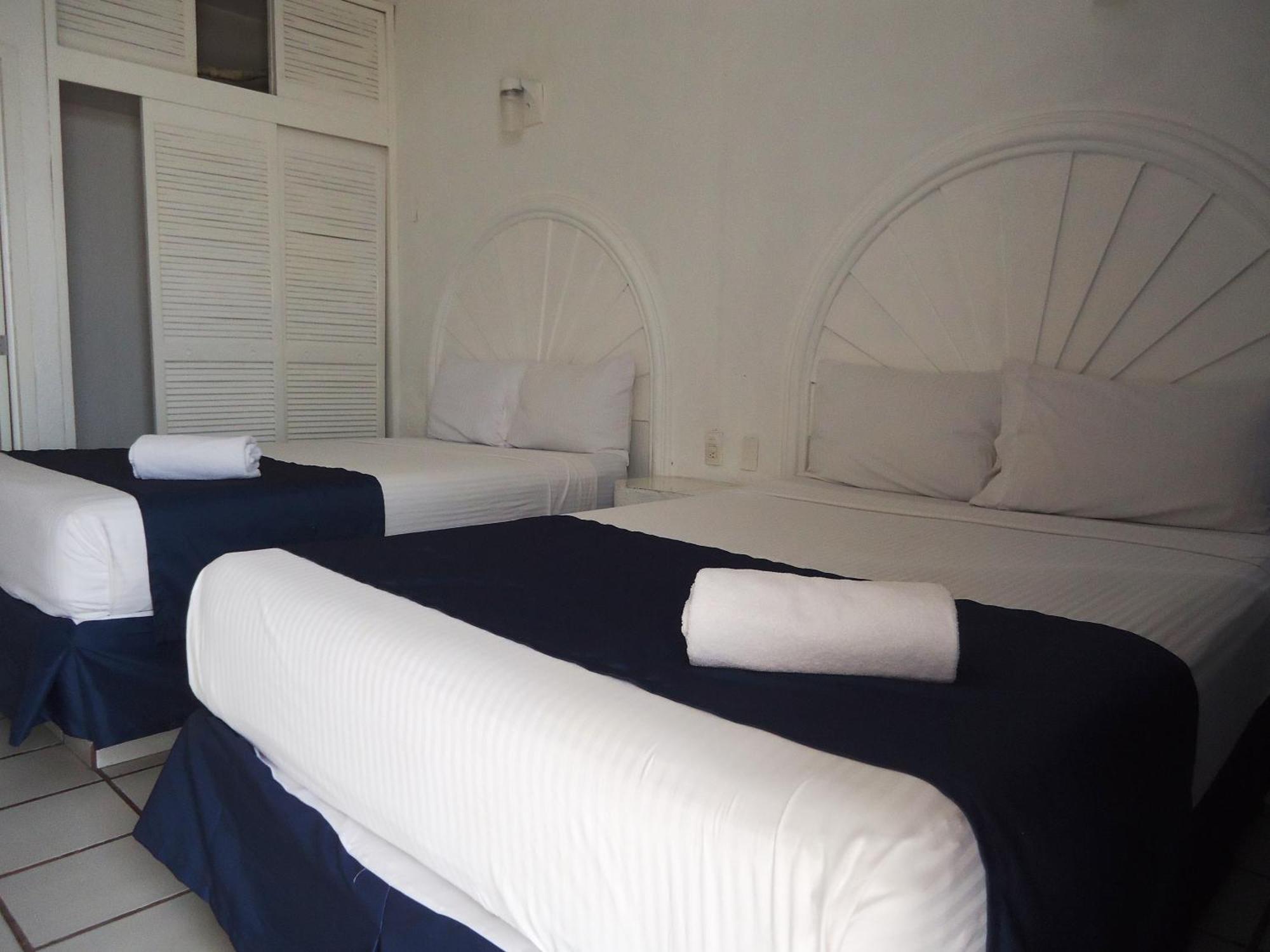 Hotel Bagasi Manzanillo Exterior photo