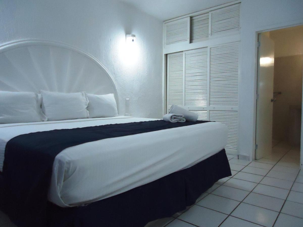Hotel Bagasi Manzanillo Exterior photo